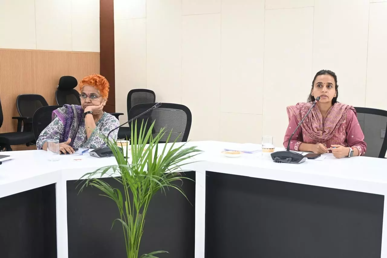 Jaipur : बायोमेडिकल वेस्ट मैनेजमेंट की स्थिति पर समीक्षा बैठक आयोजित
