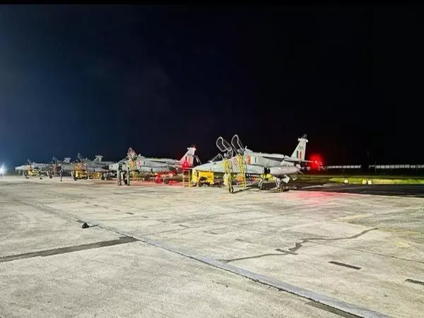 India ने लक्षद्वीप में दो सैन्य हवाई अड्डे बनाने की प्रमुख योजना को मंजूरी दी