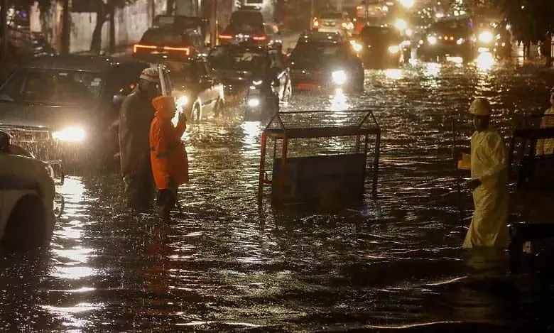 Telangana: आईएमडी हैदराबाद ने अत्यधिक भारी वर्षा का अनुमान लगाया