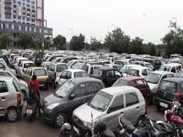 GAZIABAAD : रैपिड स्टेशनों की पार्किंग में  शुल्क लगेगी