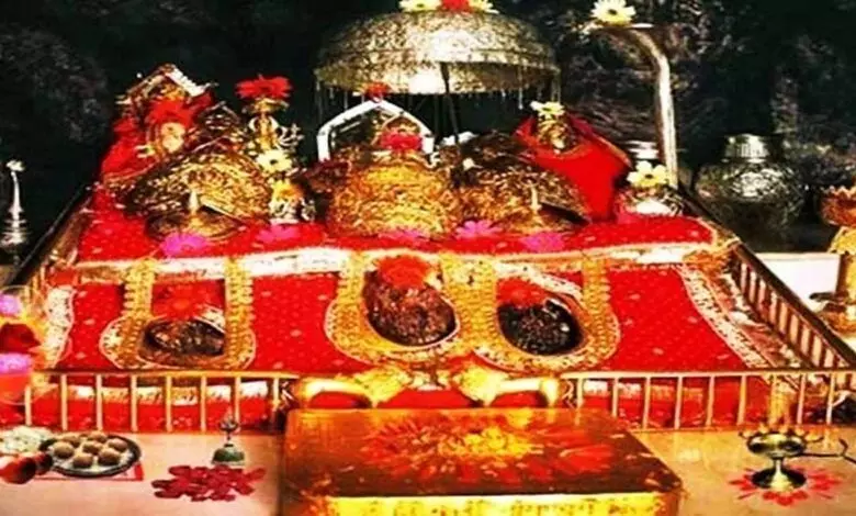 Vaishno Devi temple में दर्शन मात्र से पूरी होगी मनोकामना  जाने पौराणिक कथा