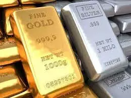 Gold Silver Price: सोने की कीमतों में गिरावट आज चांदी 2255 रुपये सस्ती हुई