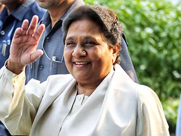 Mayawati ने कांवड़ यात्रा के लिए नामपट्टिकाओं पर योगी आदित्यनाथ के फैसले की आलोचना की