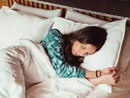 Sleep chart : जानिए उम्र के हिसाब से इतनी नींद है जरूरी