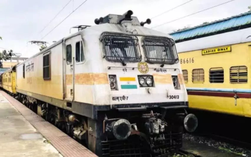 KERALA : शोरानूर-कन्नूर विशेष ट्रेन व्यस्त दिनों में उपलब्ध नहीं होने से यात्रियों को परेशानी