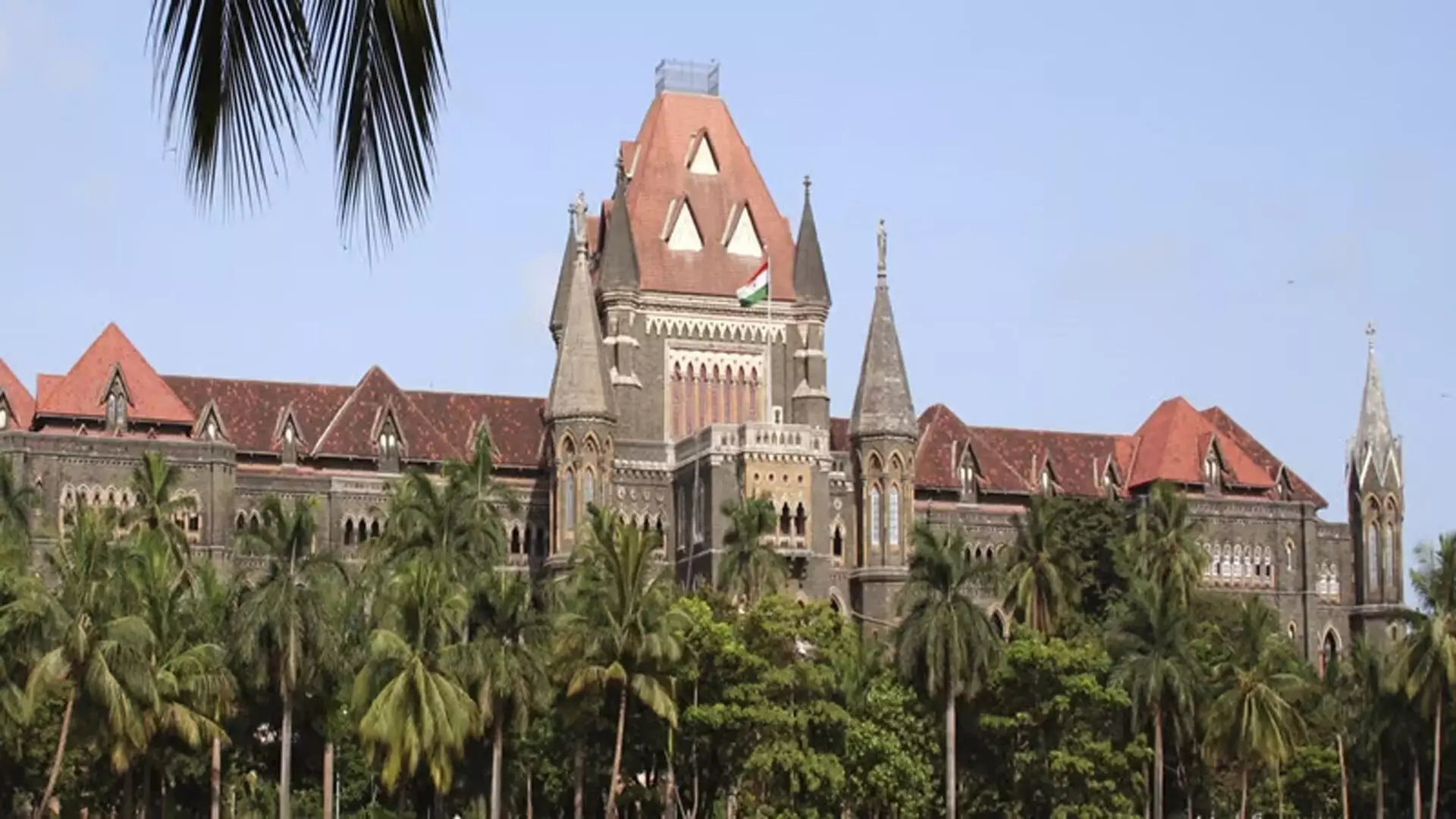 Mumbai HC ने विशालगढ़ किले के लिए सरकार और पुलिस को फटकार लगाई