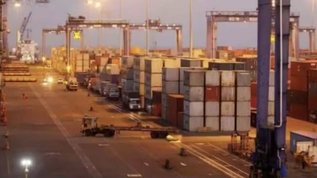Top 10 Countries को निर्यात समग्र आंकड़ों की तुलना में अधिक तेजी से बढ़ा