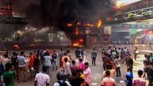 Bangladesh :छात्रों का विरोध प्रदर्शन के कारण भारतीय बांग्लादेश से भारत पहुंचे