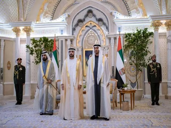 UAE के राष्ट्रपति ने दुबई के क्राउन प्रिंस से मुलाकात की