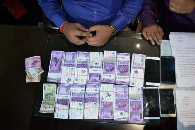 money laundering के मामले में सुरेंद्र पंवार और उनके बेटे को गिरफ्तार