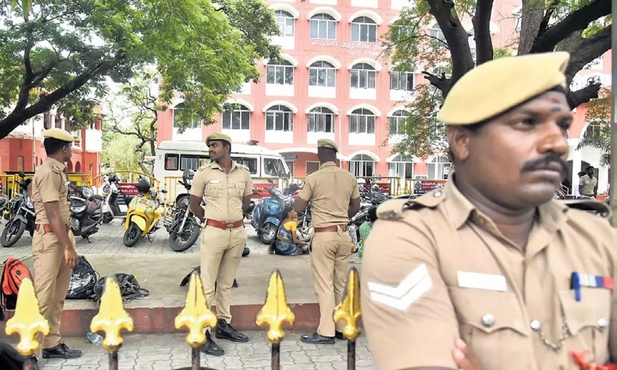 Tamil Nadu: एग्मोर कोर्ट परिसर में वकीलों के बीच झड़प, चार घायल