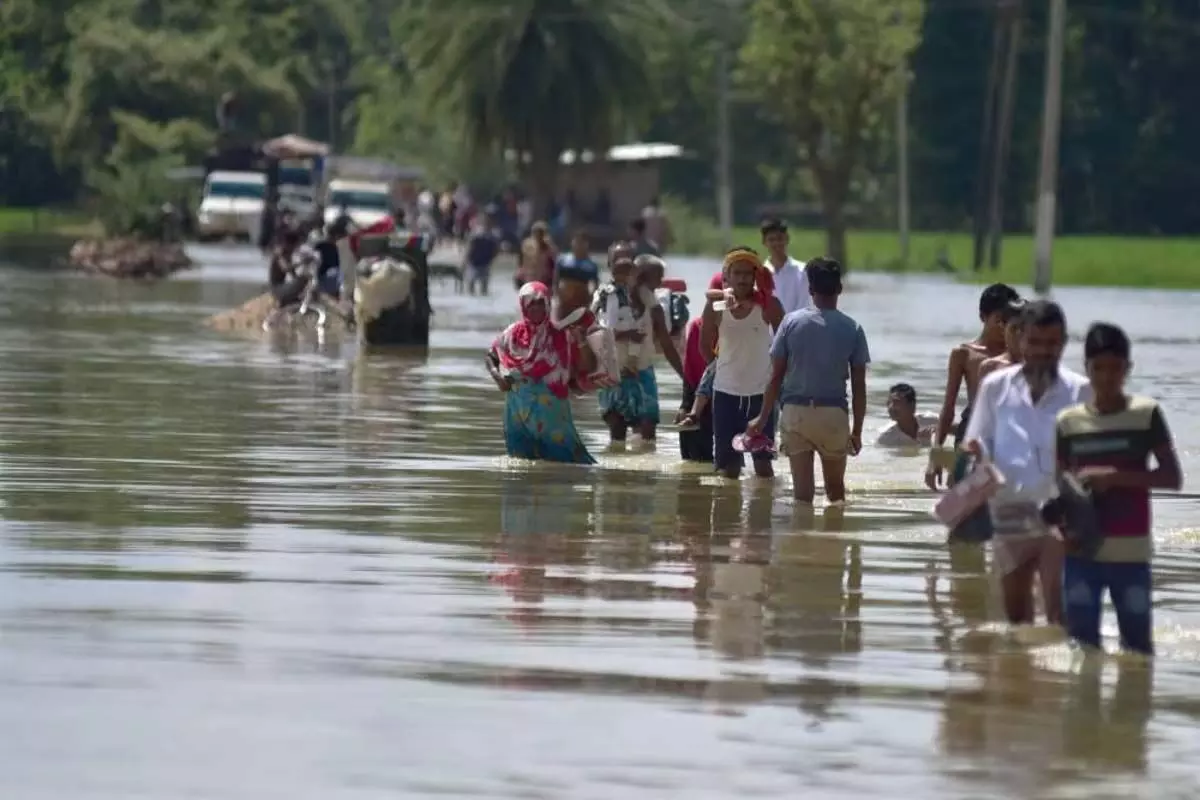Assam में बाढ़ की स्थिति में सुधार, प्रभावित लोगों की संख्या घटकर दो लाख हुई