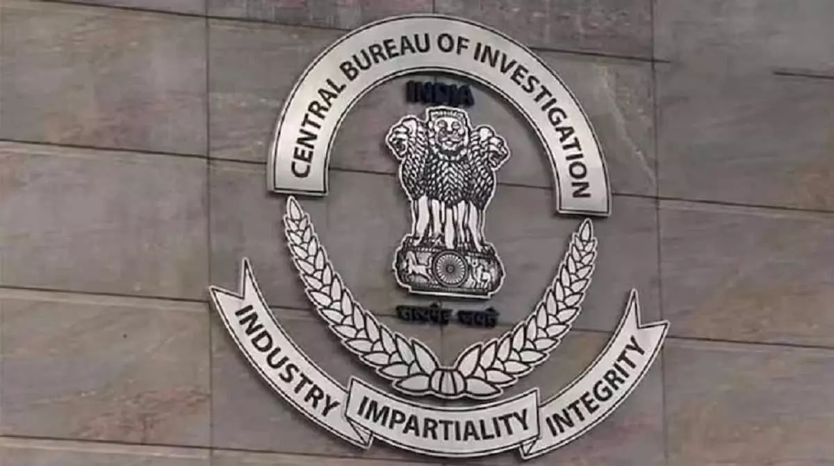Ahmedabad: सीबीआई टीम नीट परीक्षा में हुई गड़बड़ी की जांच के लिए गोधरा पहुँची