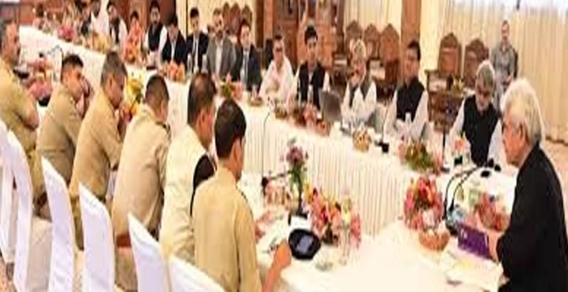 Jammu division में सुरक्षा परिदृश्य पर उच्च स्तरीय समीक्षा बैठक