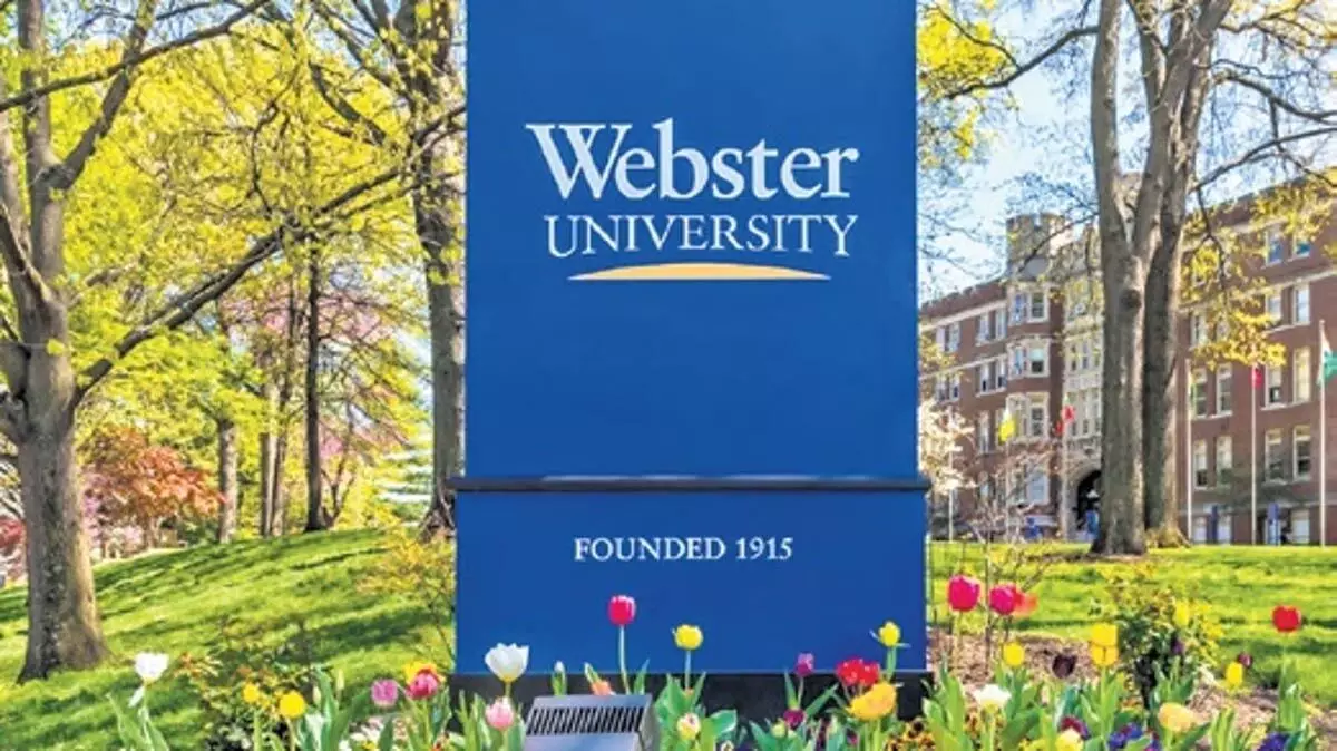 Telangana के 300 छात्रों ने अमेरिका स्थित वेबस्टर विश्वविद्यालय में दाखिला लिया