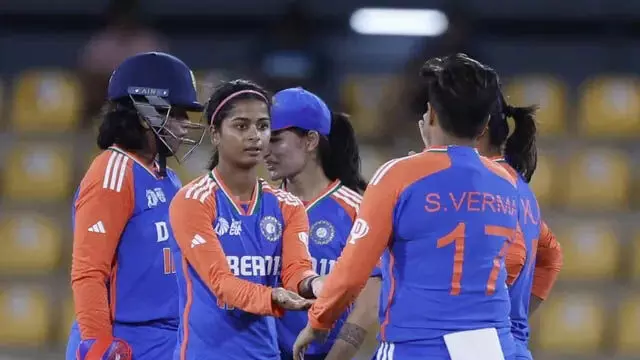 Indian womens टीम को बड़ा झटका लगा