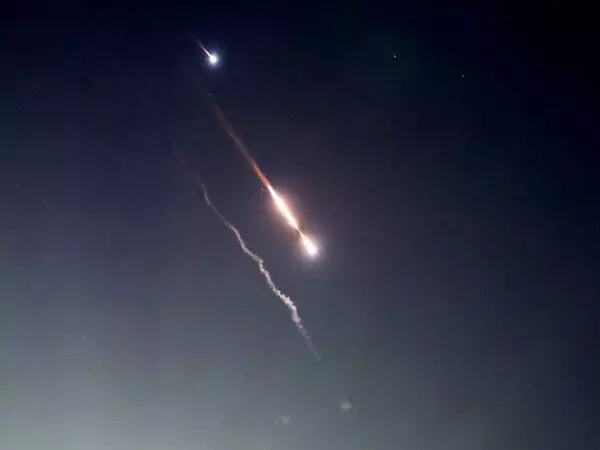 Israeli army ने यमन से प्रक्षेपित मिसाइल को मार गिराया