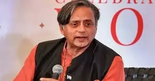 Shashi Tharoor ने कहा- विडंबना यह है कि केरल जैसे राज्य में बीमारियों का प्रसार व्यापक है