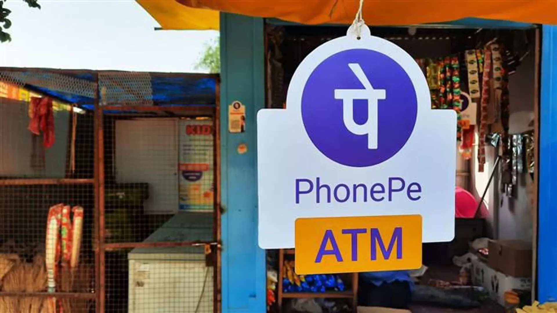 PhonePe के CEO निगम ने कड़ी आलोचना के बाद माफी मांगी