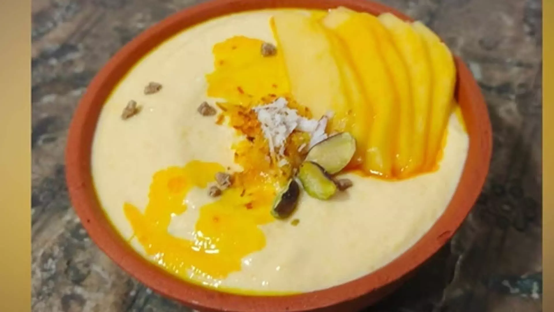 sweet cravings: अपनी मिठाई की लालसा को पूरा करने के लिए इस क्लासिक आम्रखंड रेसिपी को आज़माएँ