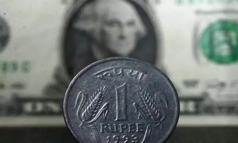 US dollar:रुपया अमेरिकी डॉलर के मुकाबले 5 पैसे बढ़कर 83.65 पर पहुंचा