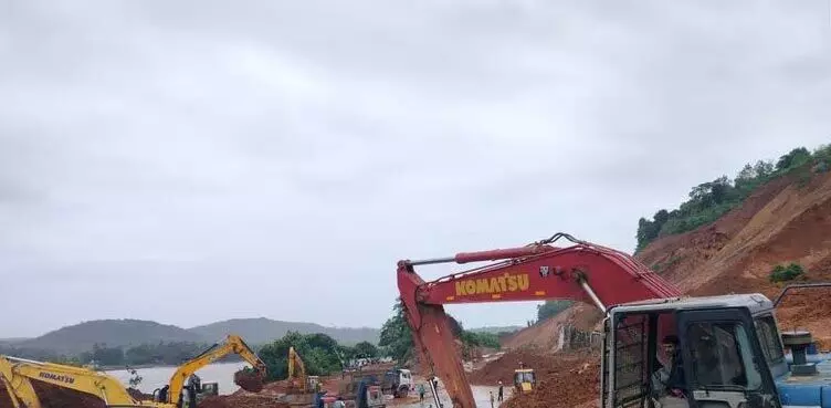 Karnataka landslide: नए डीप सर्च डिटेक्टर ने धातु के संकेतों का पता लगाया
