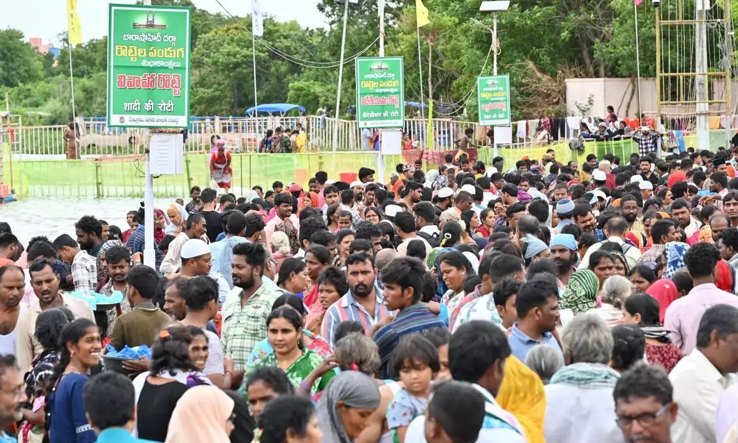 Nellore के रोटेला पांडुगा ने 10 लाख से अधिक लोगों को आकर्षित किया