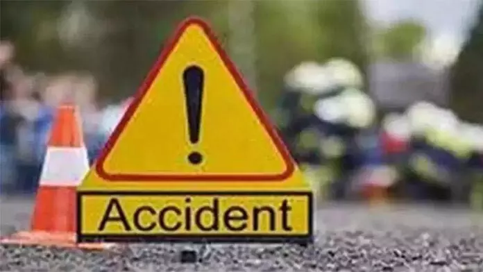 JAMMU: सड़क दुर्घटना में चार लोग घायल