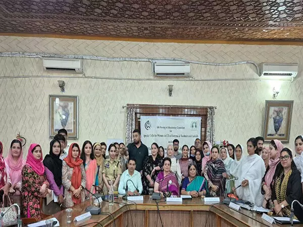 Srinagar में महिलाओं के लिए विशेष प्रकोष्ठों की 5वीं निगरानी समिति की बैठक आयोजित