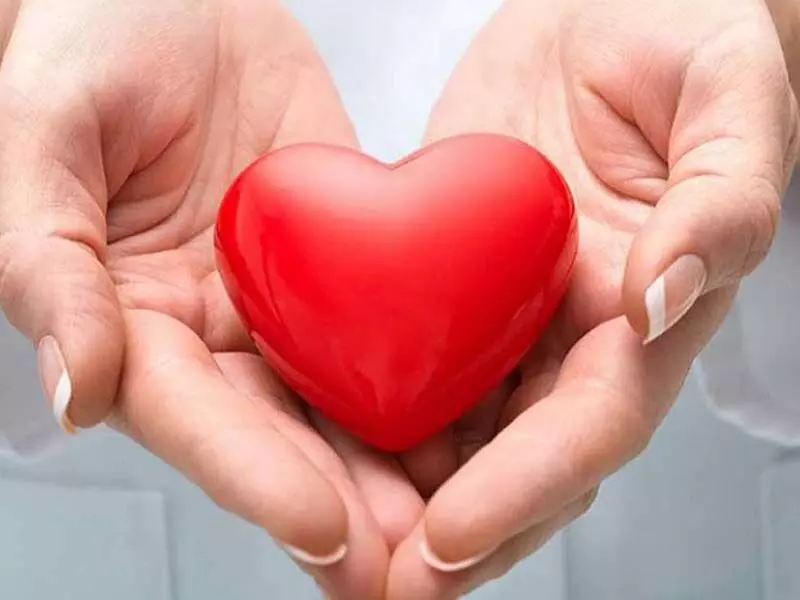 Heart Care: दिल को स्ट्रांग बनाने के लिए अपनाये ये देसी नुस्खा