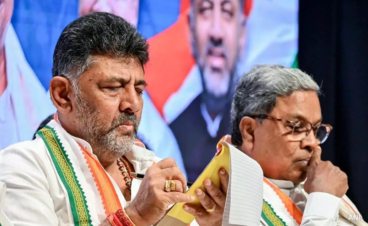 Karnataka: कैबिनेट ने NEET परीक्षा और परिसीमन के खिलाफ प्रस्तावों को मंजूरी दी