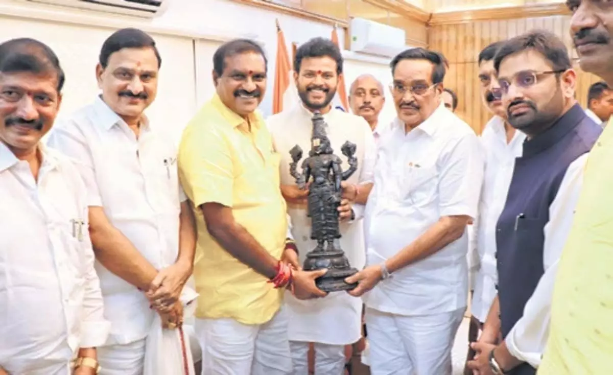 Andhra : मंत्री के राम मोहन नायडू ने पोलावरम परियोजना के लिए सहायता मांगी