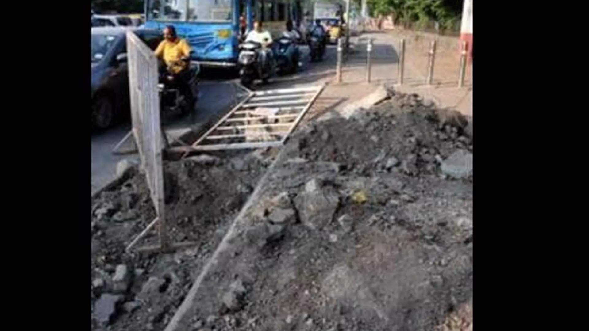 Pune: पीएमसी ने अवैध सड़क खुदाई के लिए 4.81 करोड़ रुपये जुर्माने के रूप में वसूलने का दावा किया