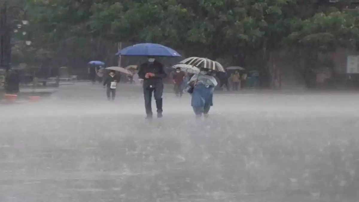 Weather Update : आईएमडी ने आज भारी बारिश के लिए ओडिशा के 14 जिलों के लिए येलो अलर्ट जारी किया