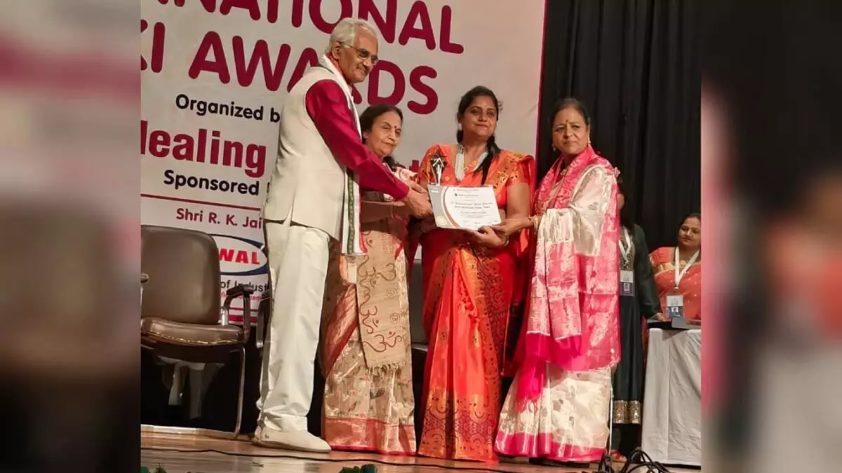 ASSAM : नई दिल्ली में सर्वश्रेष्ठ पिछले जीवन चिकित्सक के लिए अंतर्राष्ट्रीय रेकी पुरस्कार