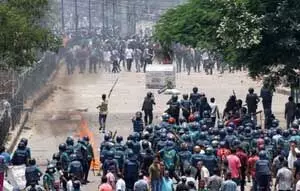 बांग्लादेश में दंगों के दौरान संयुक्त राष्ट्र के चिह्न वाले वाहन तैनात करने पर गुटेरेस ने जताई चिंता