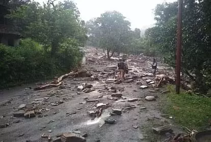 Uttarakhand में बादल फटने और भूस्खलन से हुए नुकसान के लिए मिलेगी सहायता