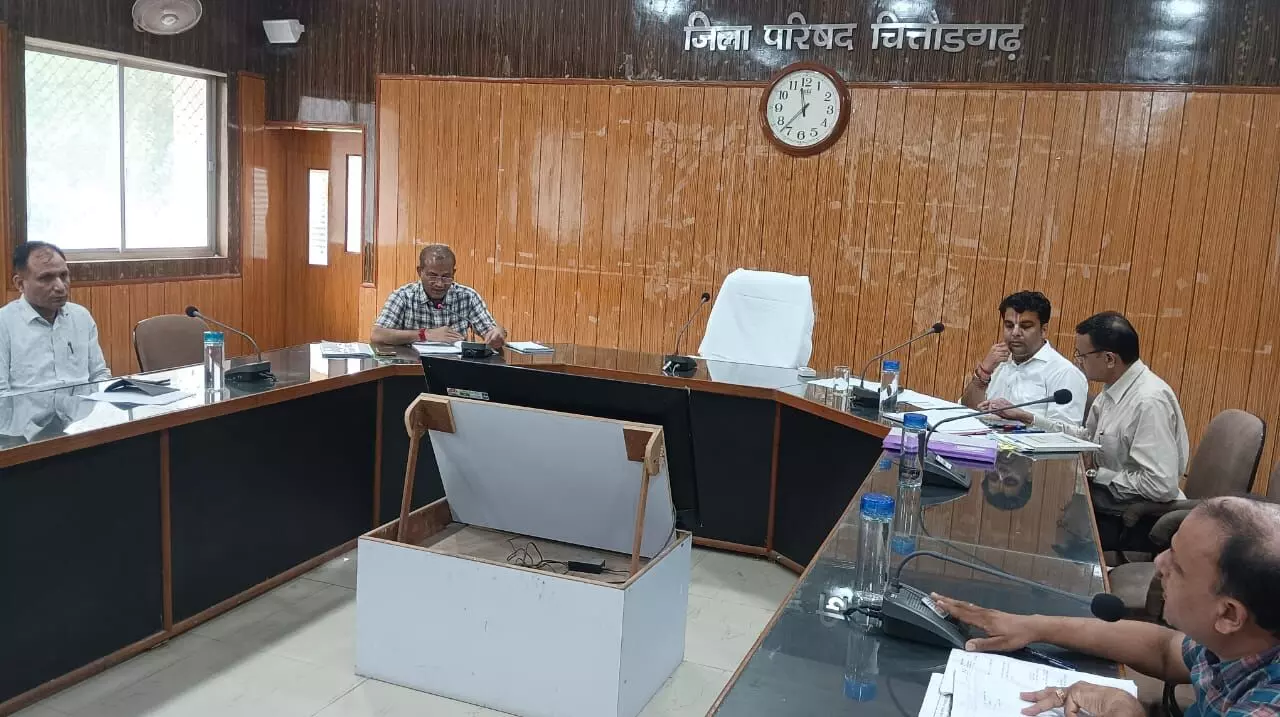 Chittorgarh : साप्ताहिक समीक्षा बैठक का आयोजन