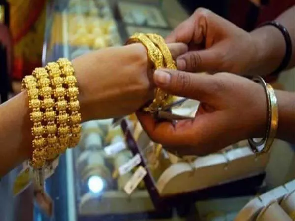 Gold की बढ़ती मांग भारत के व्यापार घाटे को प्रभावित