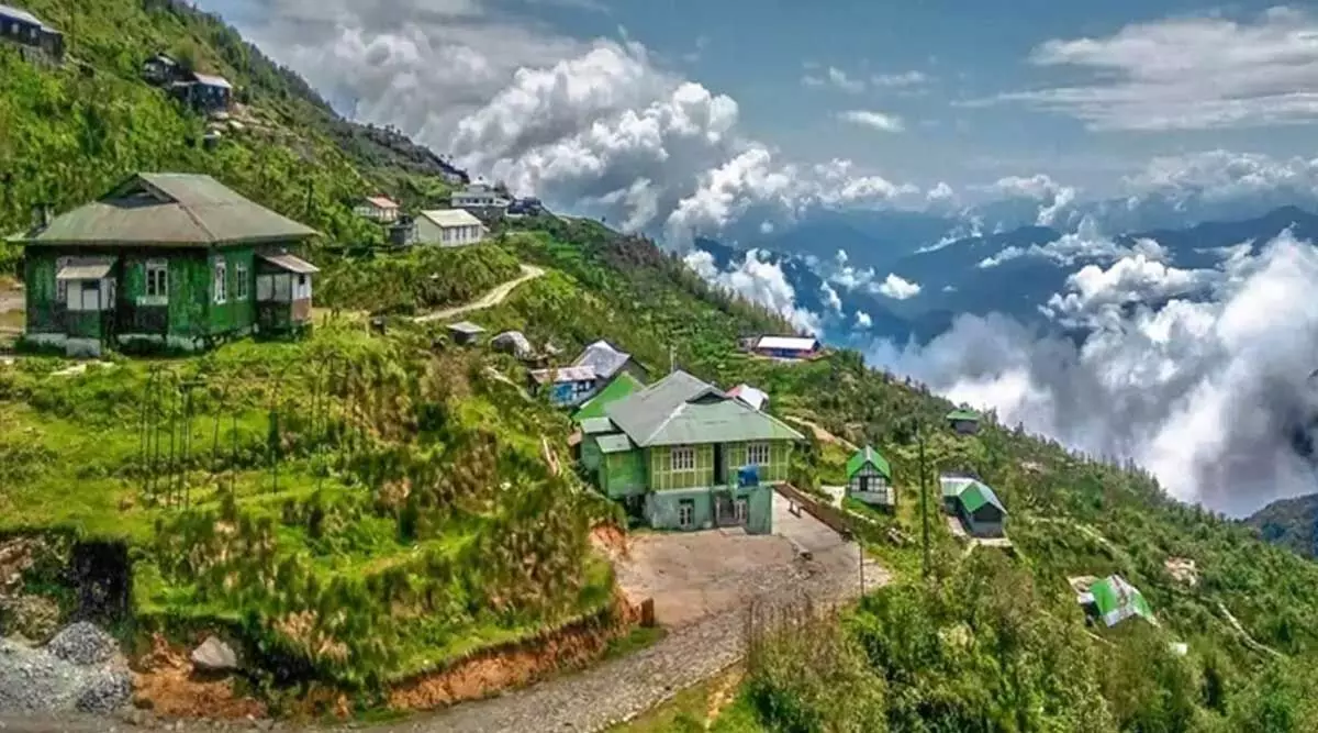 Sikkim में 10 खूबसूरत जगहें जिन्हें आपको जरूर देखना चाहिए
