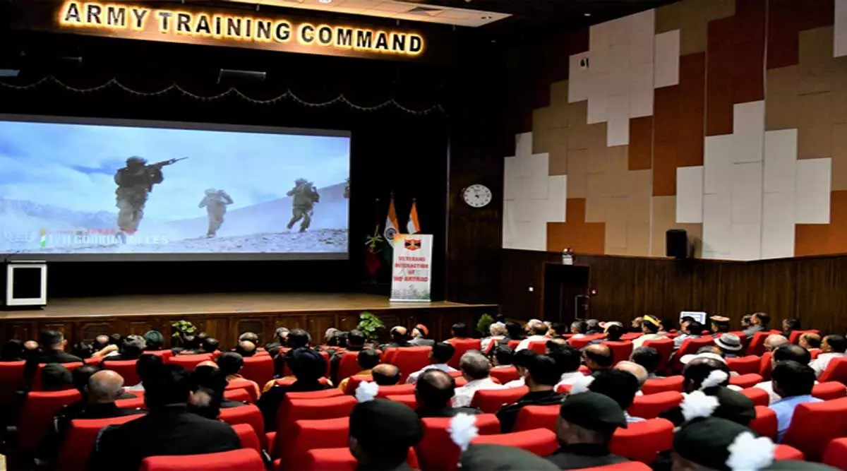 Shimla: सेना प्रशिक्षण कमान ने दिग्गजों और पूर्व सैनिकों के साथ बातचीत की