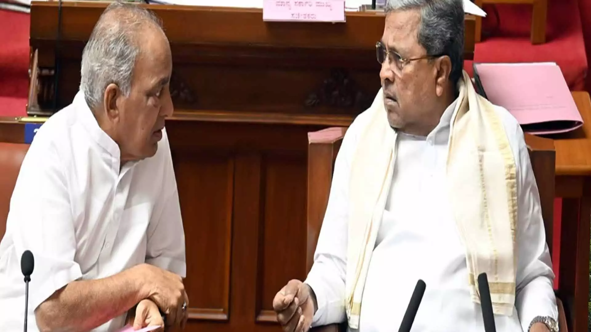 Karnataka news: कर्नाटक कैबिनेट ने नौकरी में आरक्षण पर चर्चा स्थगित की
