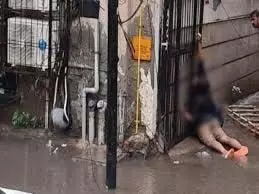 Delhi:  बारिश का पानी भरने से गेट में उतरा करंट, छात्र की मौत