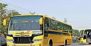 Allahabad: संभागीय परिवहन विभाग ने बिना फिटनेस दौड़ रही स्कूली बस सीज की
