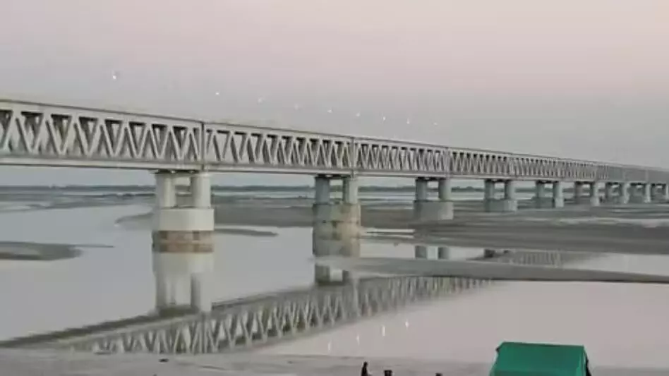 Assam : न्यू डेवलपमेंट बैंक ने ब्रह्मपुत्र पर 4-लेन पुल के लिए