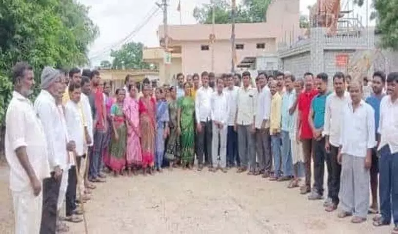 Sangareddy: गुंडलामचनूर के पास डंप यार्ड का ग्रामीणों ने किया विरोध