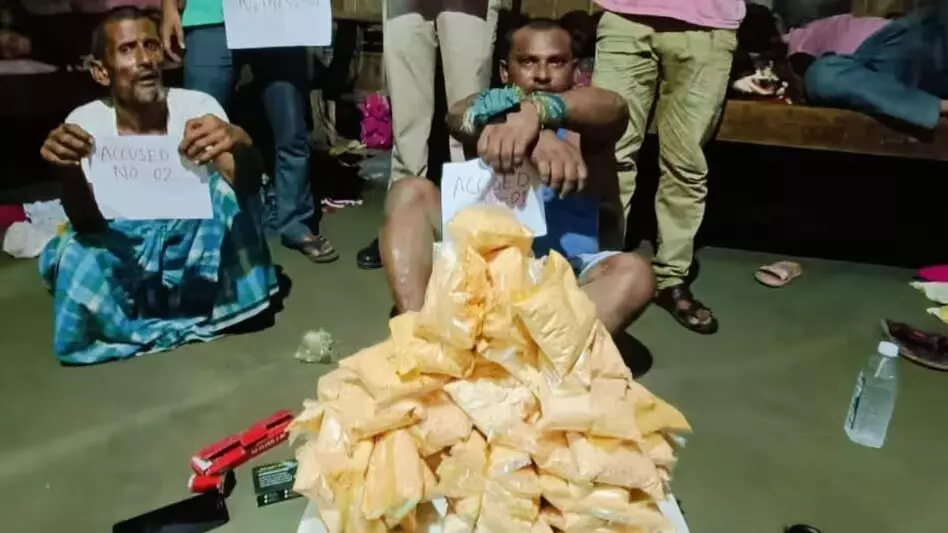 Assam : मोरीगांव में 1 करोड़ रुपये की हेरोइन जब्त, 2 गिरफ्तार