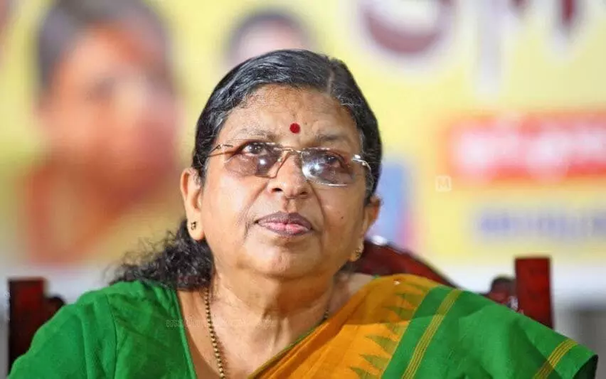Kerala महिला आयोग ने दुल्हन के आभूषणों और उपहारों के लिए
