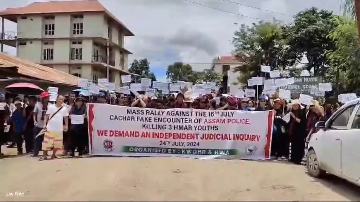 गोली मारकर हत्या के बाद Manipur और असम में विरोध प्रदर्शन