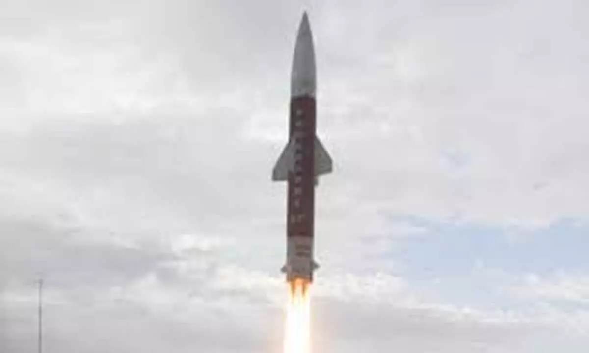 India ने बैलिस्टिक मिसाइल रक्षा प्रणाली के दूसरे चरण का सफल परीक्षण किया